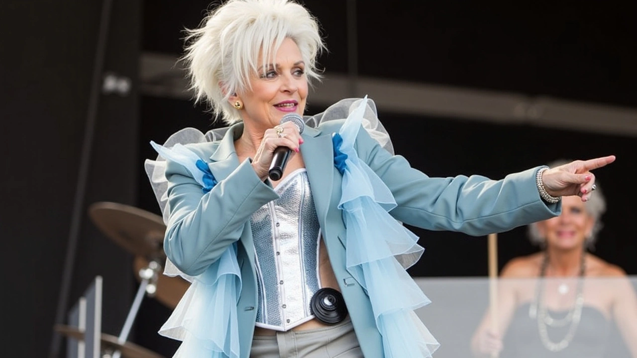 Cyndi Lauper chega ao Brasil para o Rock in Rio e promete show histórico